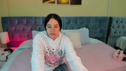 Icy online show from 6, 2, 2025