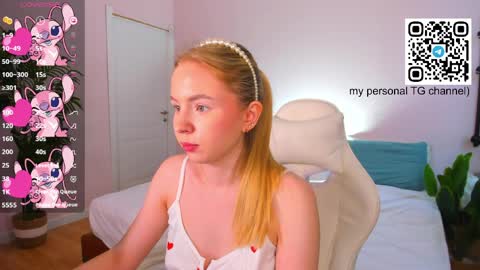 Snapshot of ida_lewiss chatting on 1, 4, 2026 Ida online show from 1, 4, 2026