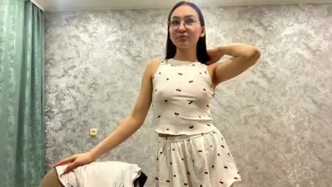 Snapshot of idellmannheim chatting on 10, 11, 2025 Sofi online show from 10, 11, 2025