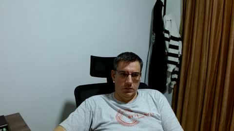 Snapshot of idjones78 chatting on 12, 5, 2026 idjones78 online show from 12, 5, 2026