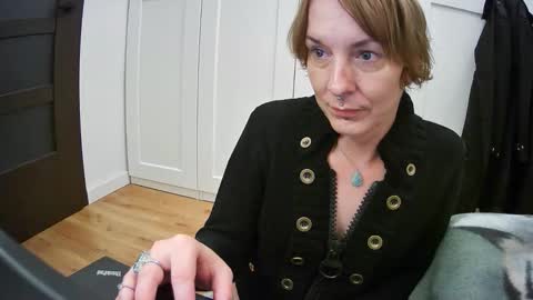 Ifk Donkeys online show from 2, 10, 2025