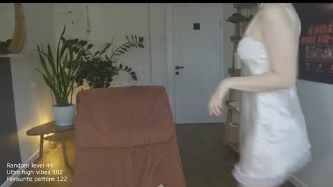 Belle online show from 2, 11, 2025