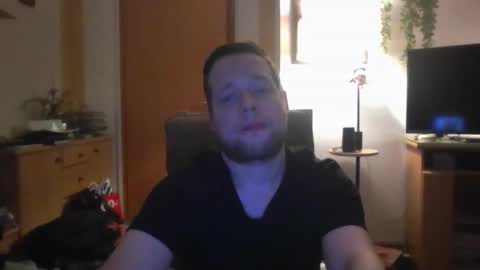 Snapshot of igaveyoupower chatting on 5, 2, 2025 igaveyoupower online show from 5, 2, 2025