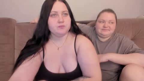 Snapshot of ihaveasecret_ chatting on 15, 9, 2025 Alice online show from 15, 9, 2025