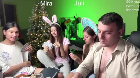 Snapshot of ihavepaws33 chatting on 24, 12, 2024 Julia and Mira online show from 24, 12, 2024