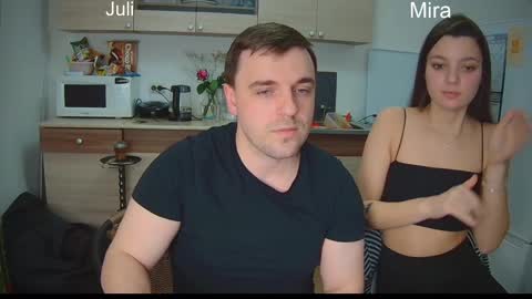 Snapshot of ihavepaws33 chatting on 9, 2, 2025 Julia and Mira online show from 9, 2, 2025