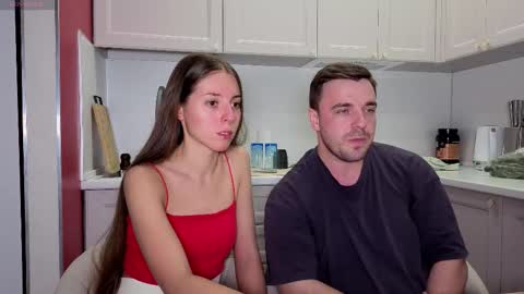 Snapshot of ihavepaws33 chatting on 17, 9, 2025 Julia and Mira online show from 17, 9, 2025