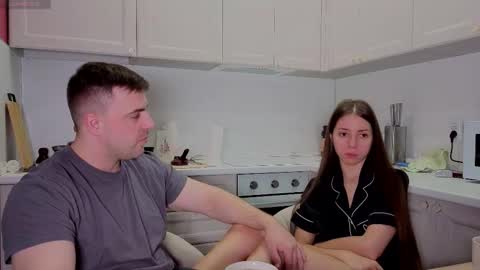 Snapshot of ihavepaws33 chatting on 29, 9, 2025 Julia and Mira online show from 29, 9, 2025