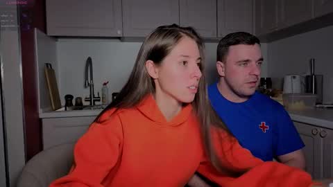 Julia and Mira online show from 1, 12, 2025