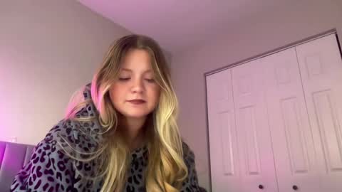 cassie online show from 3, 10, 2025