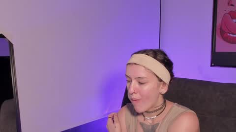 Snapshot of iiam_valentinaa chatting on 16, 12, 2024 online show from 16, 12, 2024
