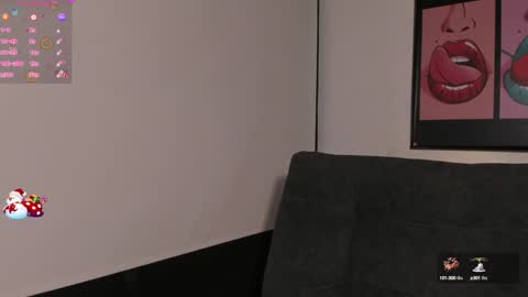 Snapshot of iiam_valentinaa chatting on 30, 12, 2024 online show from 30, 12, 2024