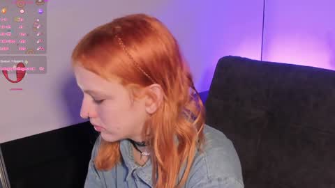 Snapshot of iiam_valentinaa chatting on 6, 1, 2025 online show from 6, 1, 2025