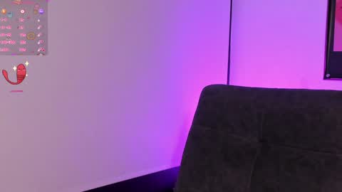 Snapshot of iiam_valentinaa chatting on 13, 1, 2025 online show from 13, 1, 2025