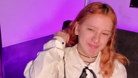 Snapshot of iiam_valentinaa chatting on 1, 2, 2025 online show from 1, 2, 2025