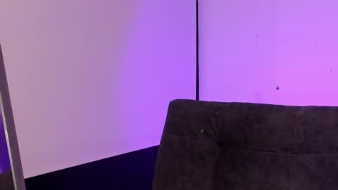 Snapshot of iiam_valentinaa chatting on 19, 2, 2025 online show from 19, 2, 2025