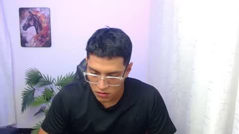 Snapshot of iiker_18 chatting on 15, 7, 2026 Iker online show from 15, 7, 2026