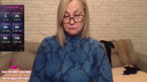Snapshot of ilariacetoi chatting on 6, 1, 2025 IlariaCetoi online show from 6, 1, 2025
