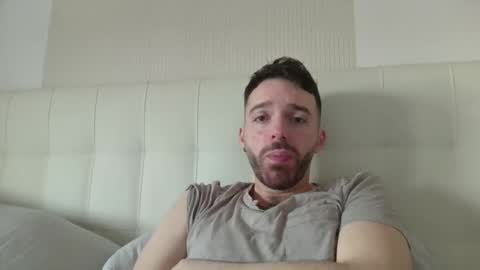 Snapshot of ilcale48 chatting on 16, 4, 2026 ilcale48 online show from 16, 4, 2026