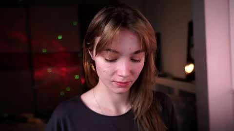 Snapshot of ileanacampbel chatting on 13, 10, 2025 ileanacampbel online show from 13, 10, 2025
