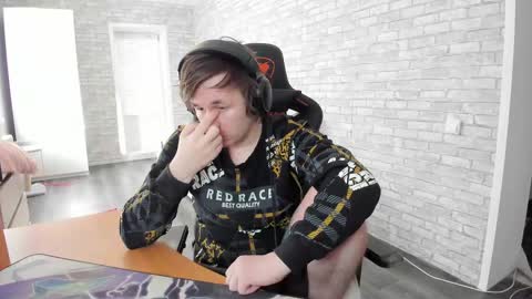 iliaskris online show from 11, 3, 2025