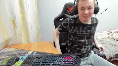 iliaskris online show from 6, 11, 2025