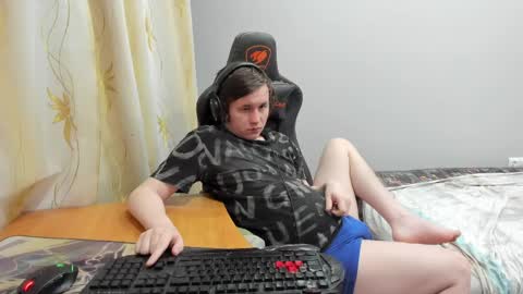 iliaskris online show from 8, 4, 2026