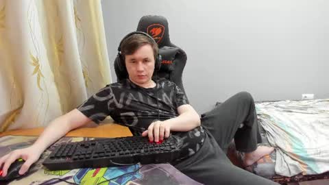 Snapshot of iliaskrislove chatting on 2, 7, 2026 iliaskris online show from 2, 7, 2026