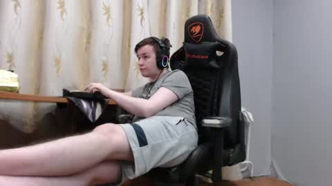 Snapshot of iliaskrisloveee chatting on 26, 6, 2026 lord online show from 26, 6, 2026