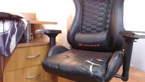 Snapshot of iliaskrisloveee chatting on 12, 7, 2026 lord online show from 12, 7, 2026