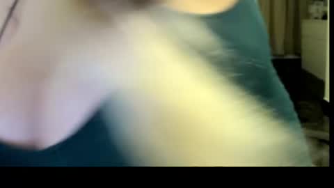 Snapshot of ilikefacial chatting on 17, 7, 2026 Bamby online show from 17, 7, 2026