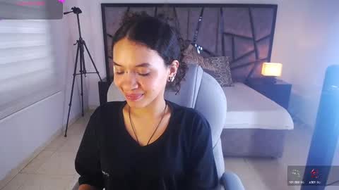 ilitzy cardona online show from 9, 9, 2025