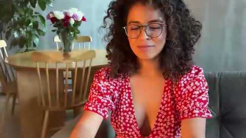 Kloe online show from 20, 2, 2025