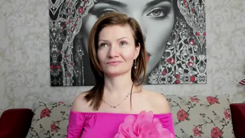 Snapshot of illegalbeauty87 chatting on 21, 12, 2024 Ingrid or more easier...Miss GoDDess Mistress online show from 21, 12, 2024