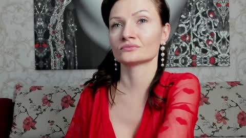 Snapshot of illegalbeauty87 chatting on 25, 12, 2024 Ingrid or more easier...Miss GoDDess Mistress online show from 25, 12, 2024