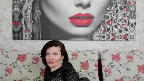 Snapshot of illegalbeauty87 chatting on 23, 1, 2025 Ingrid or more easier...Miss GoDDess Mistress online show from 23, 1, 2025