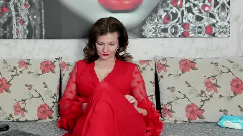 Snapshot of illegalbeauty87 chatting on 5, 2, 2025 Ingrid or more easier...Miss GoDDess Mistress online show from 5, 2, 2025