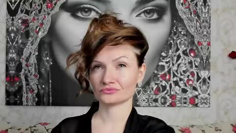 Snapshot of illegalbeauty87 chatting on 3, 3, 2025 Ingrid or more easier...Miss GoDDess Mistress online show from 3, 3, 2025