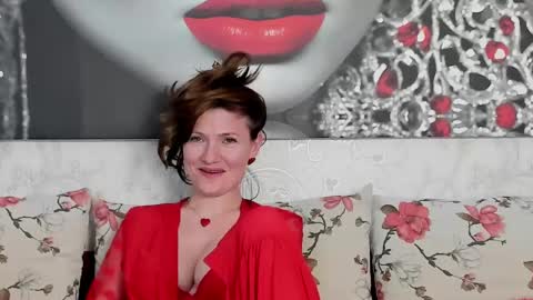 Snapshot of illegalbeauty87 chatting on 4, 3, 2025 Ingrid or more easier...Miss GoDDess Mistress online show from 4, 3, 2025
