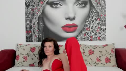 Ingrid or more easier...Miss  GoDDess Mistress online show from 19, 4, 2026