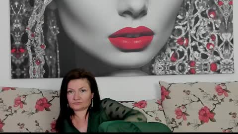 Snapshot of illegalbeauty87 chatting on 12, 5, 2026 Ingrid or more easier...Miss GoDDess Mistress online show from 12, 5, 2026