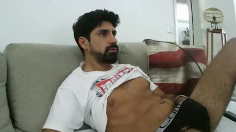 Snapshot of ilmangj90 chatting on 23, 9, 2025 ilmangj90 online show from 23, 9, 2025