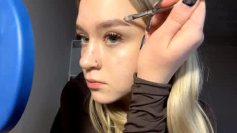 Snapshot of ilonatangaro chatting on 16, 12, 2025 Tereza online show from 16, 12, 2025