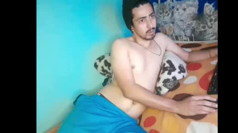 AARON online show from 8, 1, 2025