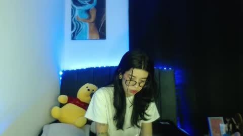 Ily Bea online show from 24, 3, 2026