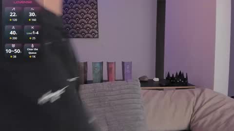 Snapshot of im__thomas chatting on 15, 12, 2025 IM THOMAS online show from 15, 12, 2025