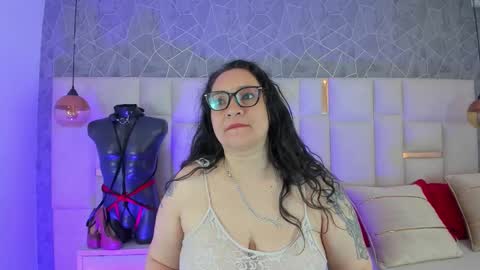 Alaya online show from 21, 12, 2025