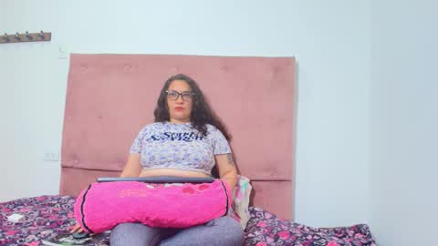 Alaya online show from 23, 2, 2026