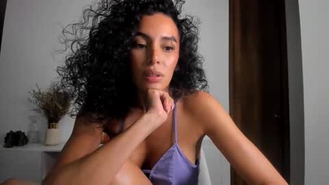 Snapshot of im_ari chatting on 24, 1, 2025 ARIANNA online show from 24, 1, 2025