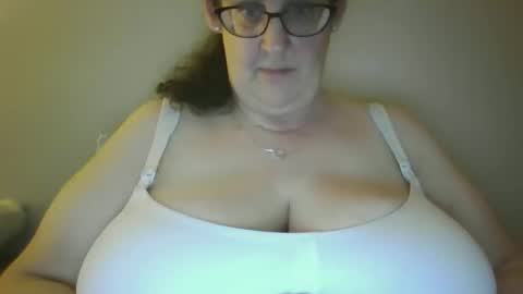 Snapshot of im_barbie5 chatting on 15, 4, 2026 Barbie online show from 15, 4, 2026